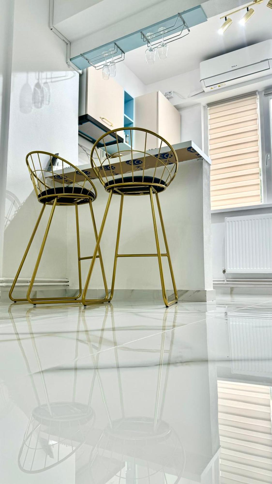 Erwins Studio Craiova Esterno foto